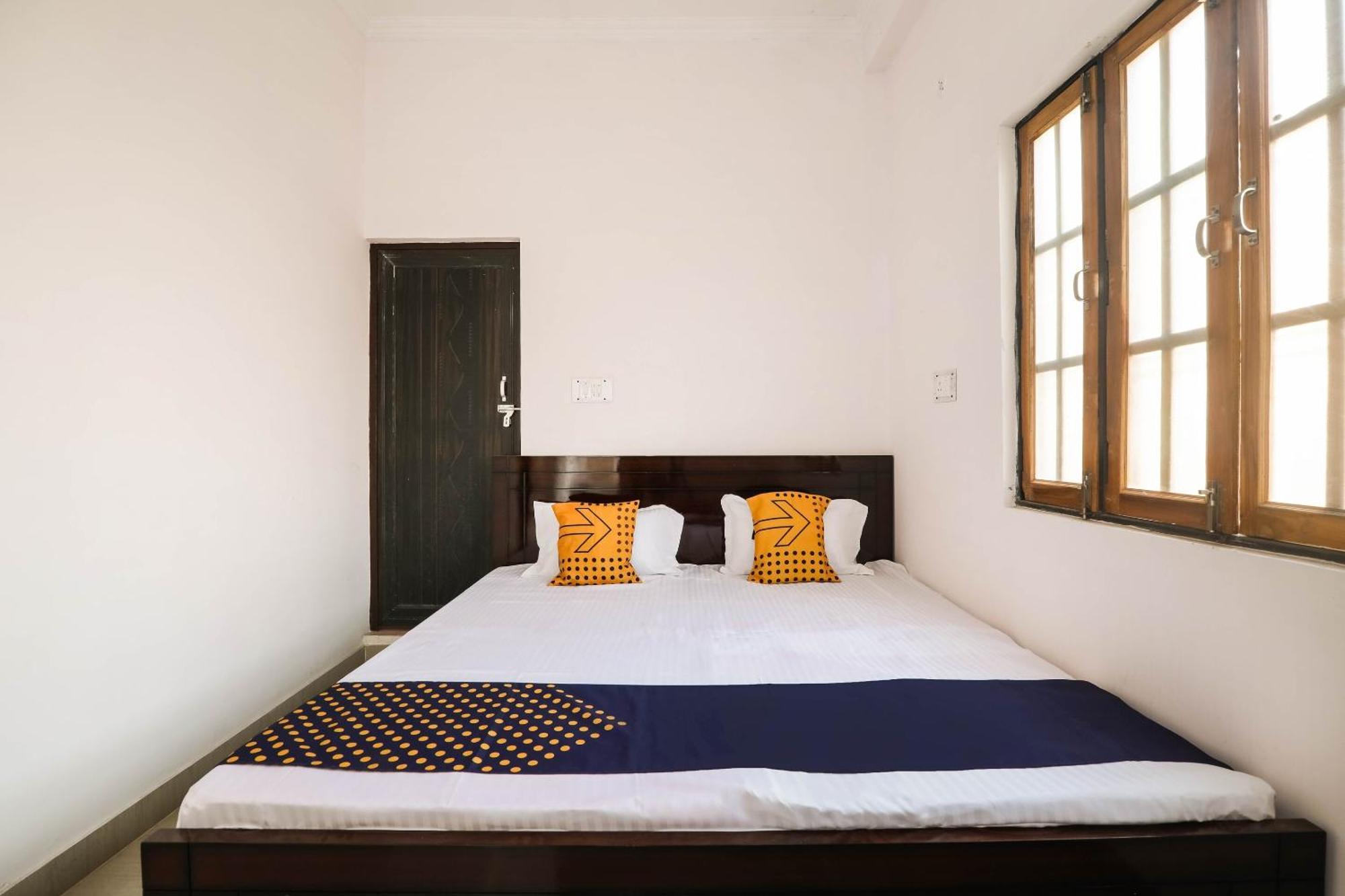 Spot On 76421 Kuldeep Inn Bheta 外观 照片
