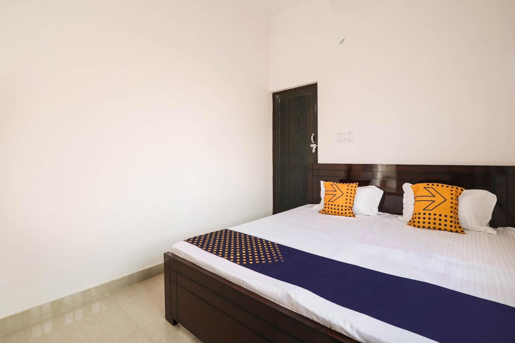 Spot On 76421 Kuldeep Inn Bheta 外观 照片